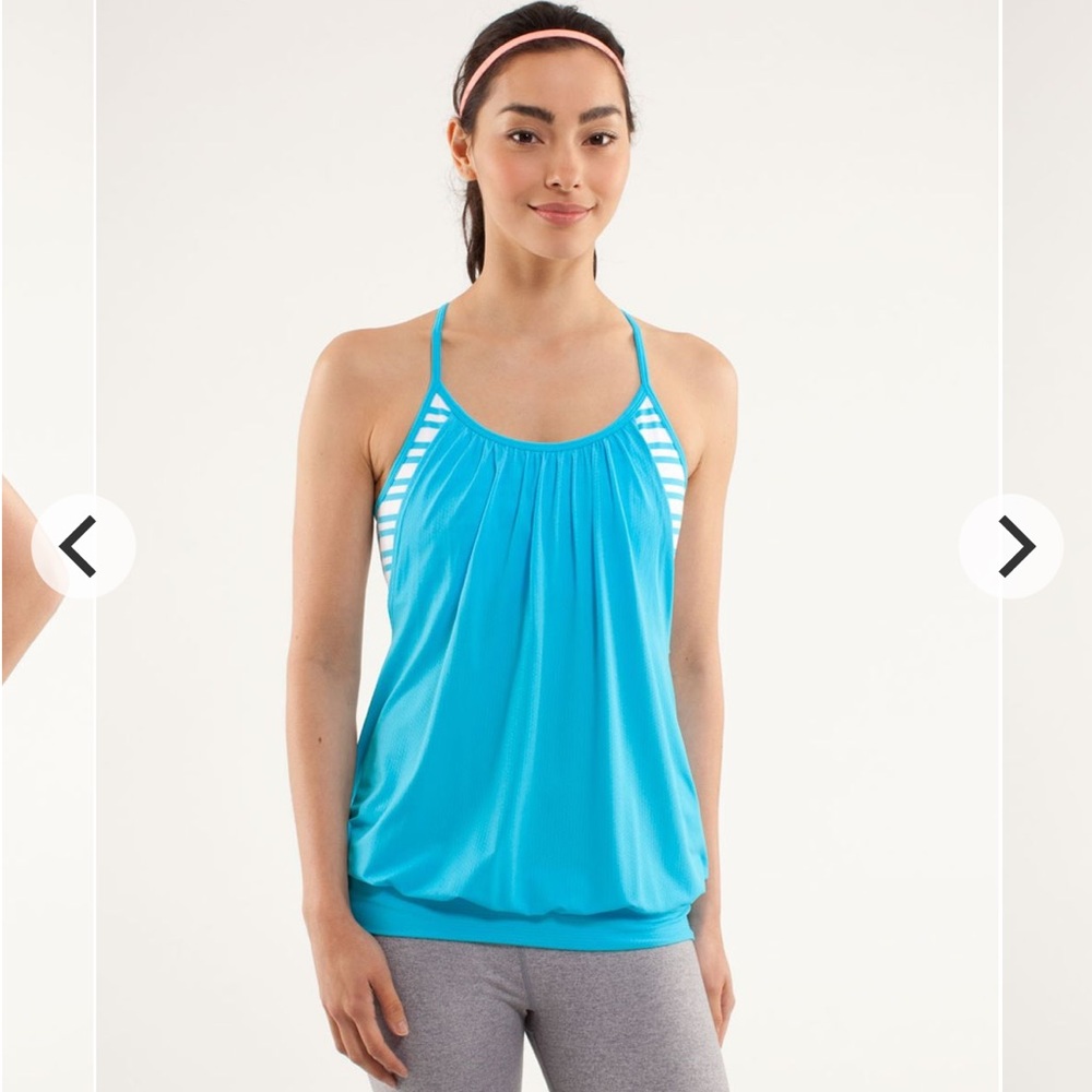 Lululemon No Limits PRISTINE, vintage tank.  Spry blue twin stripe, size 6. EUC.